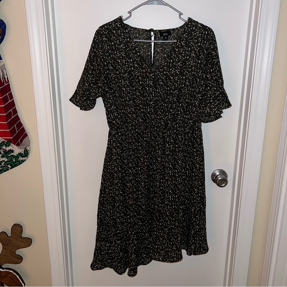 🍀4 for 25🍀 Mossimo | Green Colored Dress with Black and White Spots